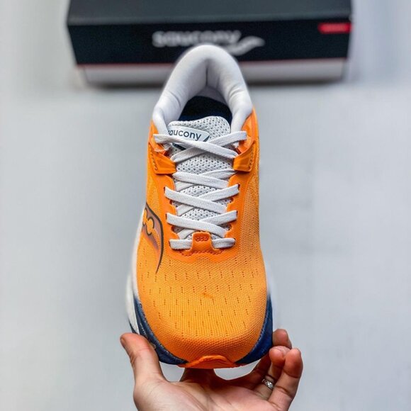 Saucony Triumph Orange Sports Running Shoes main image 5
